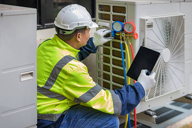 Professional Heat Pump Repair technician working in Williston, SC